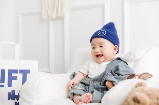 盱眙宝宝躺着吃奶有影响吗